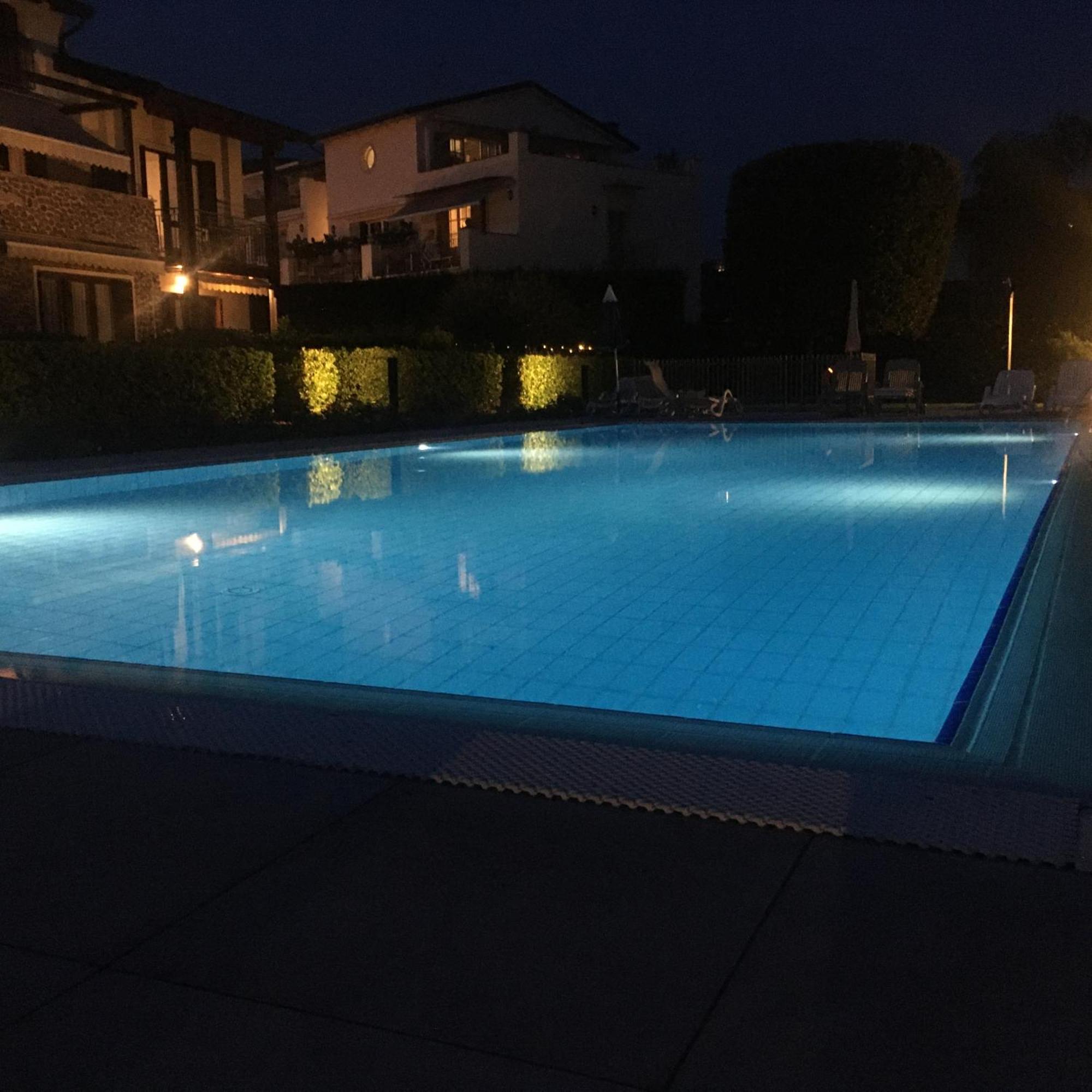 Appartamento Elena Garda  Exteriör bild